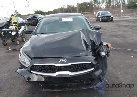 2019 Kia Forte Lxs z USA, uszkodzony, nr VIN 3KPF24AD5KE122201